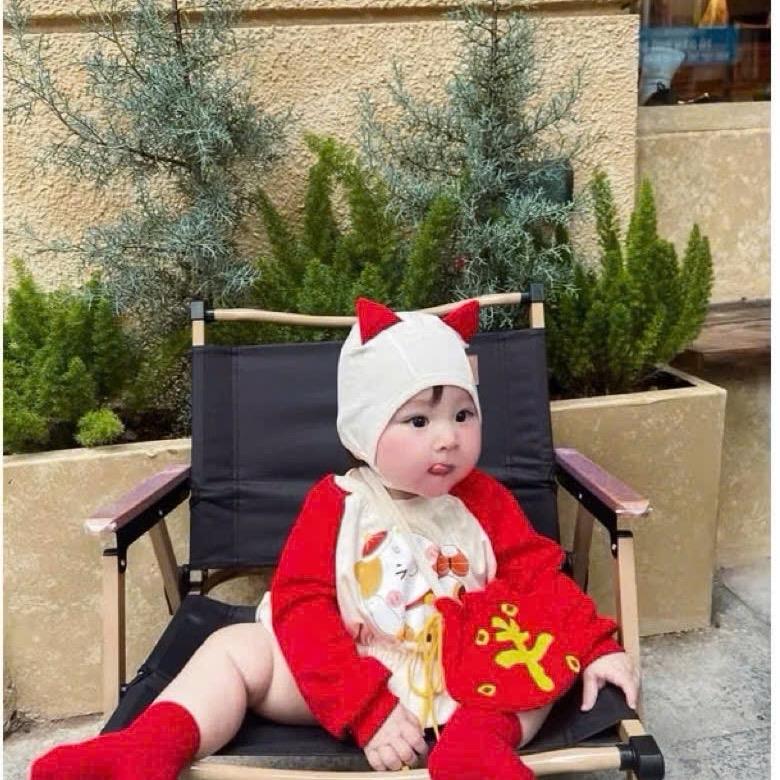 SET BODYSUIT MÈO THẦN TÀI CHO BÉ TẶNG KÈM MŨ VÀ TÚI CỰC YÊU, ÁO TẾT CHO BÉ 4