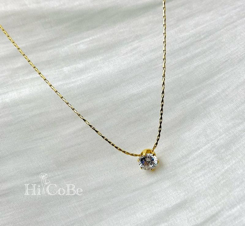 Product Introduction of [D031] Dây chuyền Titan Mì Mặt 1 Xoàn Có Chấu_ HiCoBe 1