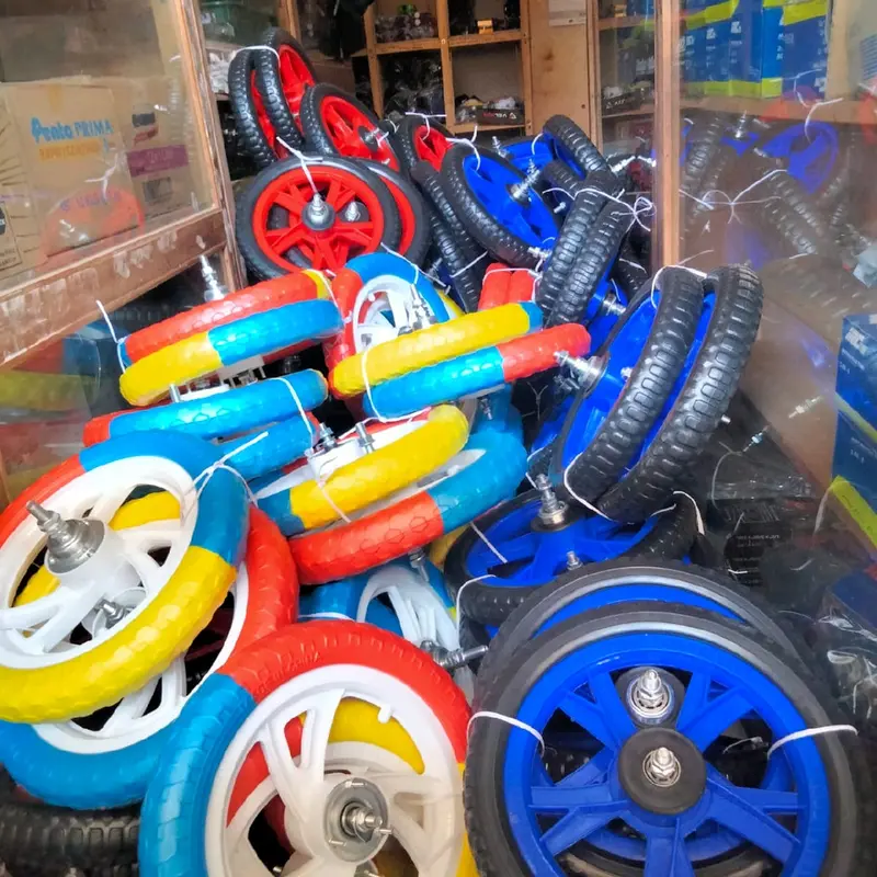 Sepasang Roda Busa untuk Sepeda Anak Ukuran 12 Inch dengan As - Outdoor 6