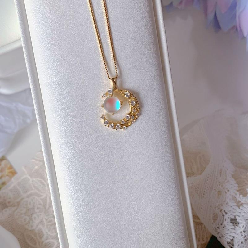 Product Introduction of Titanium Steel Necklace Moonstone Necklace Female Light Luxury Minority Simple Colorful Moon Clavicle Chain 5