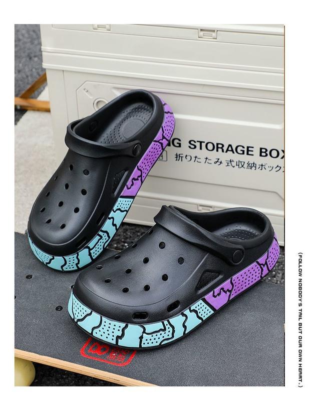 Product Introduction of Cave shoes: men's summer wear, new fashion and versatile, super thick, wear-resistant, sports beach toe sandals 9