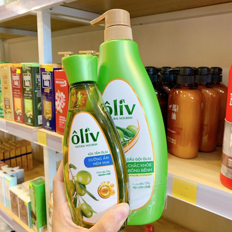 Dầu Gội Dưỡng Tóc Oliv 650ml tặng kèm sữa tắm tùy loại 250ml 6