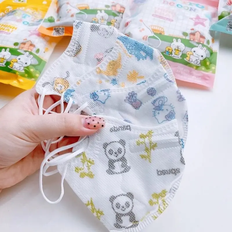 Giá sỉ combo 50 chiếc khẩu trang cho bé 5-12 tuổi nhiều họa tiết siêu xinh 0