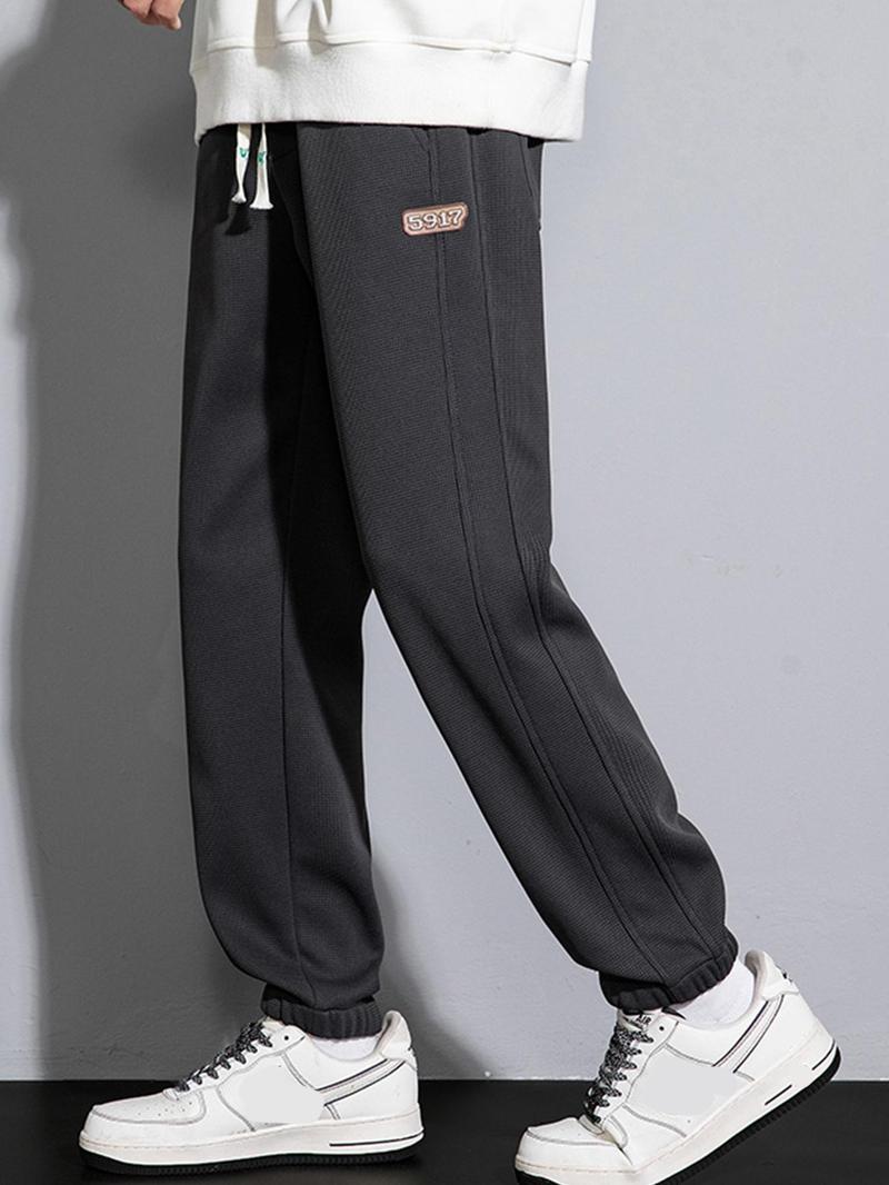 Product Introduction of Men's Solid Color Patched Drawstring Waist Thermal Lined Pants, Casual Comfy Regular Fit Elastic Waist Pocket Trousers for Daily Wear, Men's Bottoms for All Seasons 4