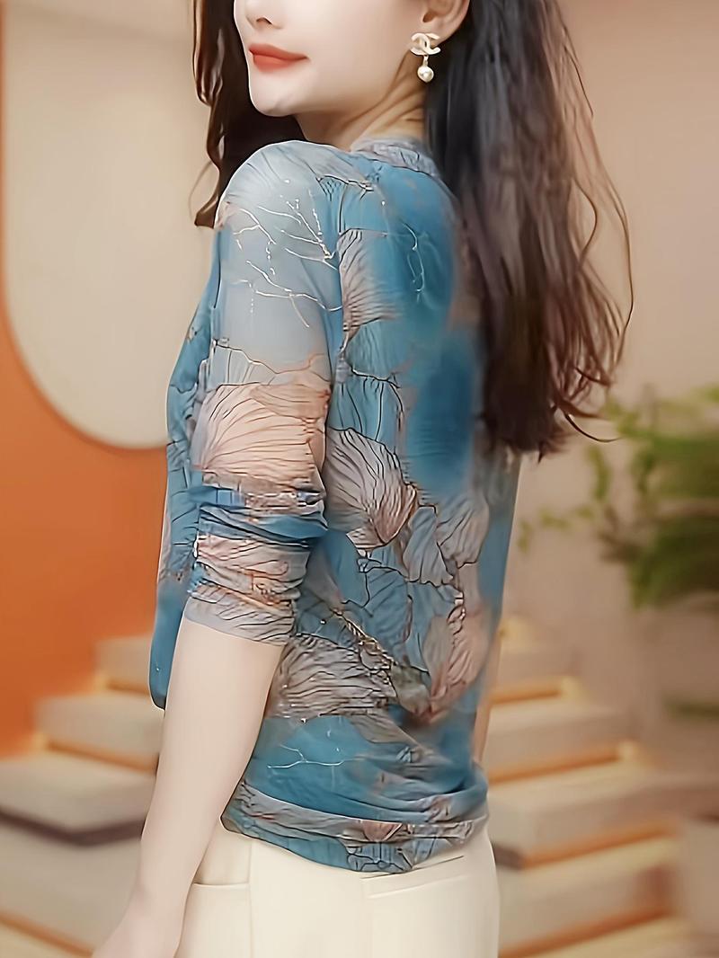 Product Introduction of Women's All Over   Print Round Neck Tee, Elegant Fashion Casual Crew Neck Top for Daily Outdoor Wear, Women Clothing for Spring & Fall 2