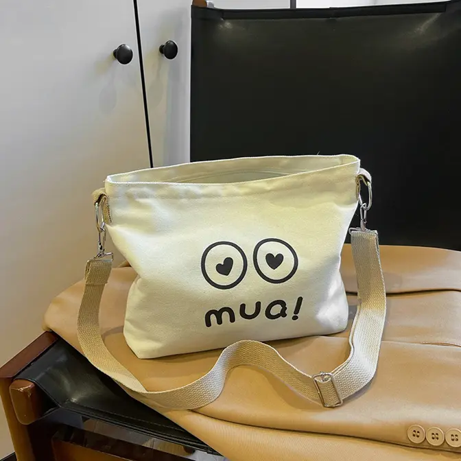 Túi đeo chéo dễ thương đựng phụ kiện cho nữ 2