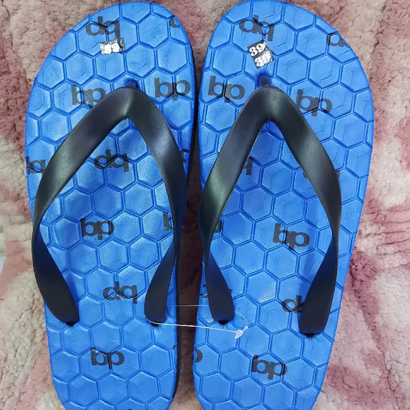 (NữNam)Dép tông ,Dép xỏ ngón,Dép lao ,Dép 2 quay ,Dép nền chữ bp (size 36 tới 39).form nhỏ Nam tăng 1 size nhé. 2