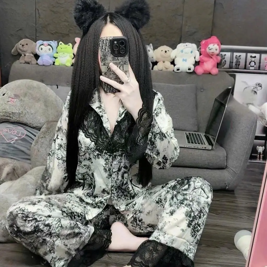 Bộ đồ ngủ nữ chất lụa latin nhiều hoạ tiết phối ren tiểu thư freesize 40-60kg - Nhung - Women Áo Kem