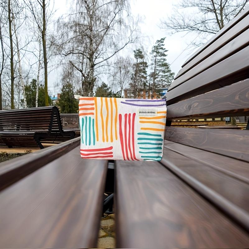 1pc Small group contrast striped makeup bag, portable travel storage bag, wash bag, skincare storage bag 4