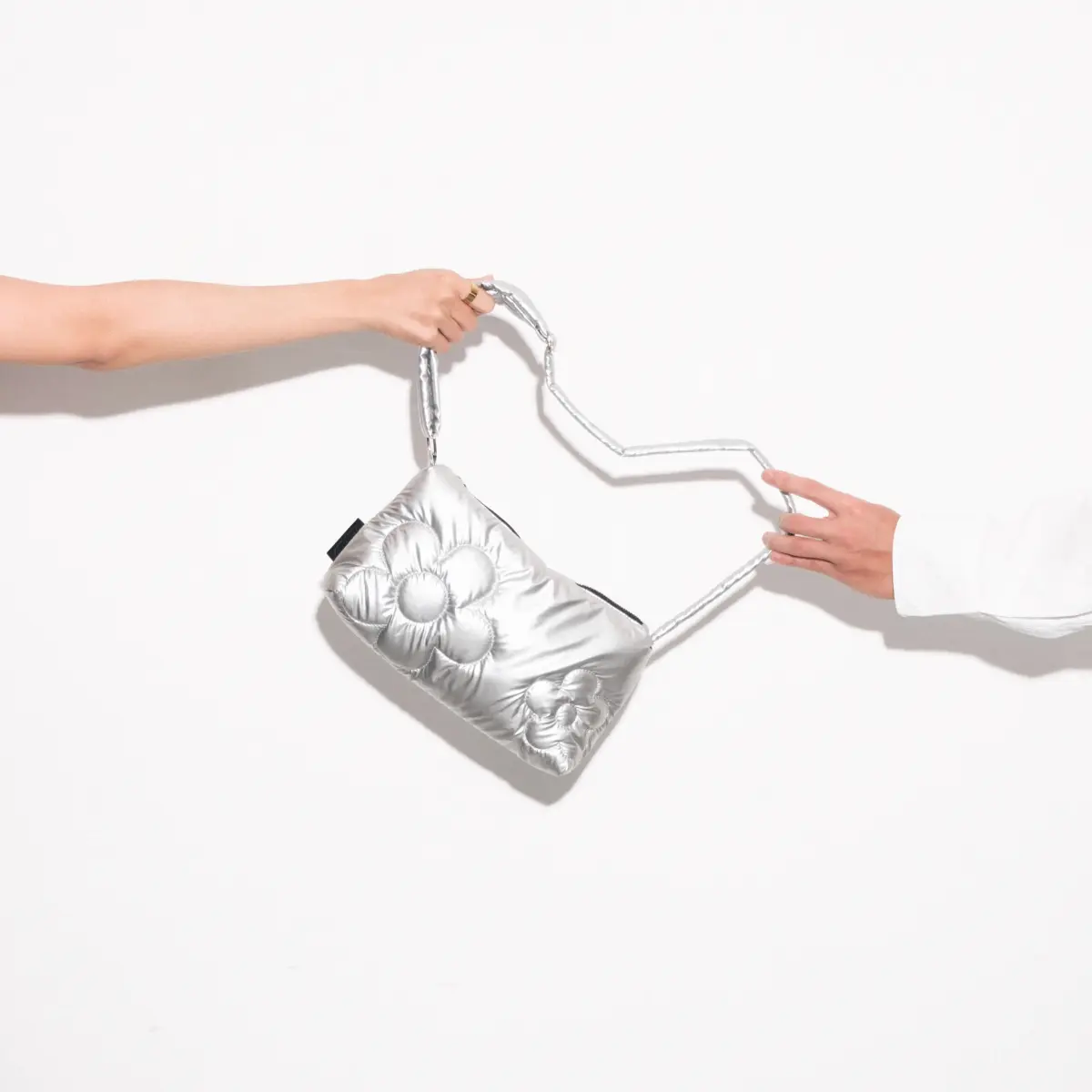 KARATTA Blooming Shoulder Bag
