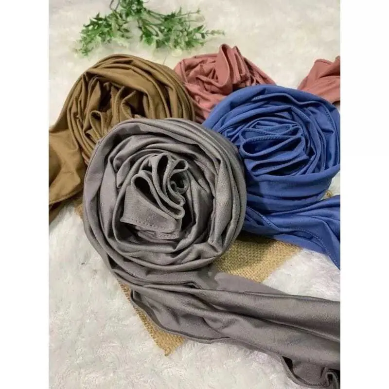 PASHMINA KAOS RAYON PREMIUM SIZE 180X75 STYLE KOREA HIJAB KEKINIAN 7