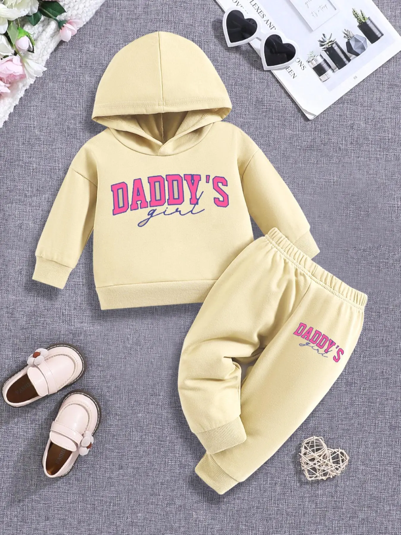 Two-Piece Set Toddler Girl's Letter Print Drop Shoulder Hoodie & Elastic Waist Sweatpants Set, Casual Fashion Cozy Outfits for Daily Outdoor Wear, Toddler Girls Clothing for Spring Fall