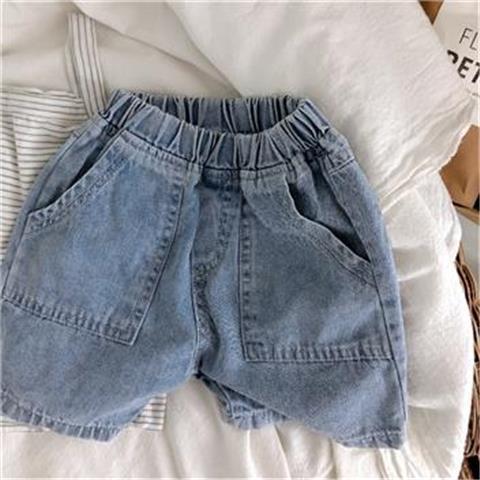 Product Introduction of 2025 Boy's Denim Shorts Summer New Loose Western Style Pants Children Thin Casual Handsome Shorts Fashion 2