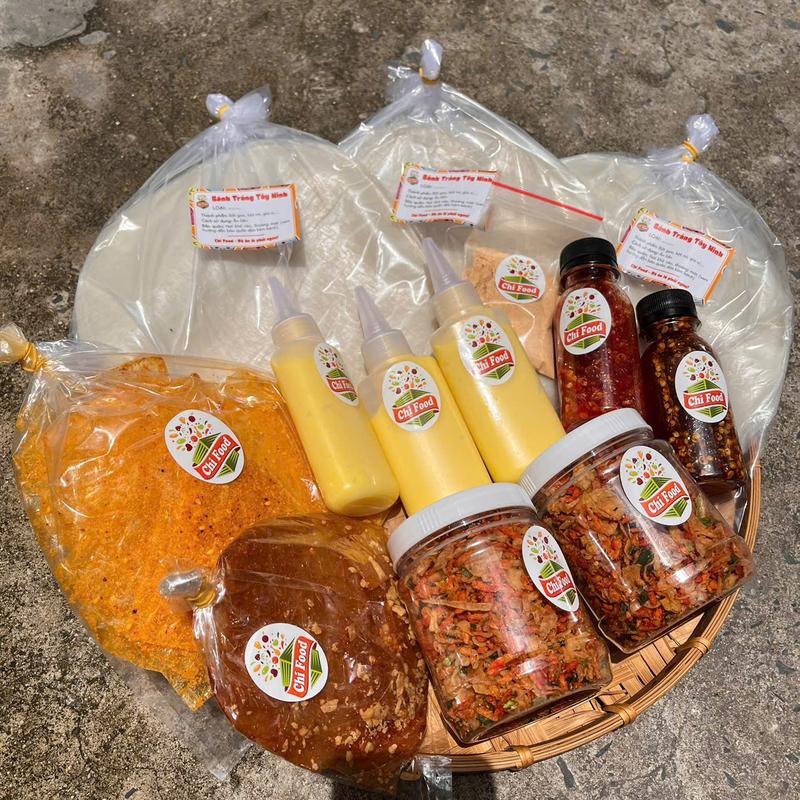 Combo SIÊU TOPPING Bánh tráng sốt vàng muối tôm hành phi ớt rim sốt tắc muối nhuyễn tặng 2 bịch trộn bánh tráng phơi sương