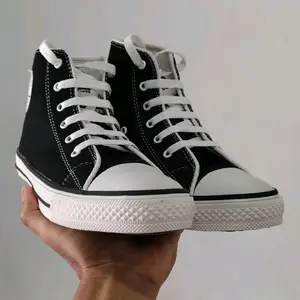 "PROMO" (BELI 1 GRATIS 1) SEPATU SEKOLAH / SEPATU BOOT CEWEK/COWOK Pergelangan kaki