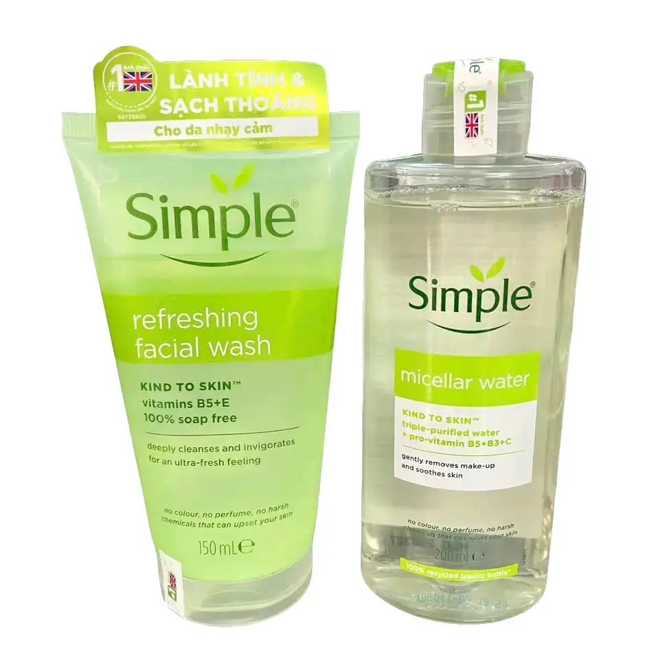 Combo gồm : 1 tuýp sữa rửa mặt Simple 150ml và 1 chai tẩy trang Simple 200ml taytrang