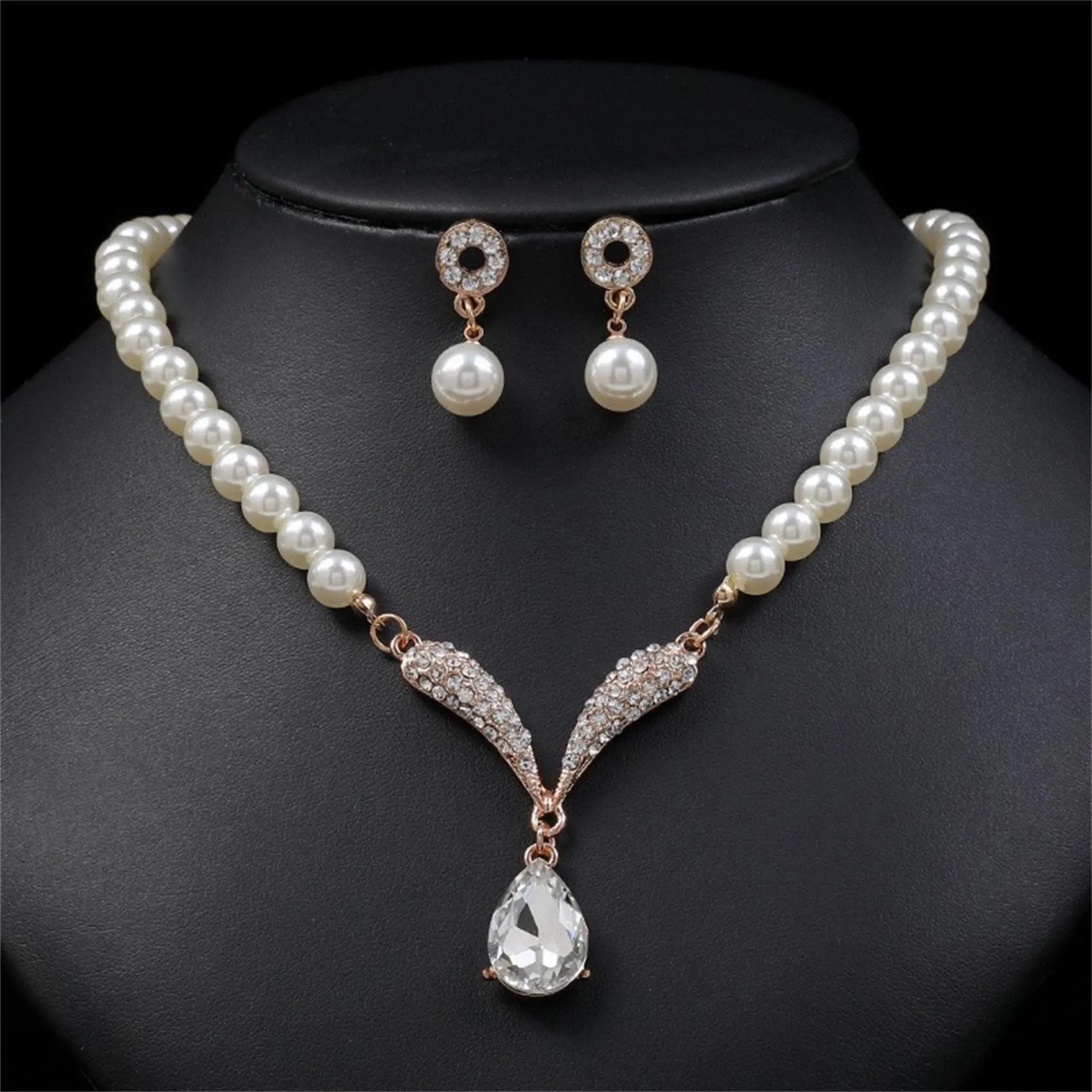 3 Piece set Pearl necklace earring set new women's necklace luxury rhinestone jewelry wedding gift jewelry Ladies' and girls birthday gift