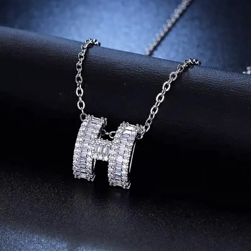 Combo Dây Chuyền Khuyên Tai Chữ H Tặng 2 hộp PE 0