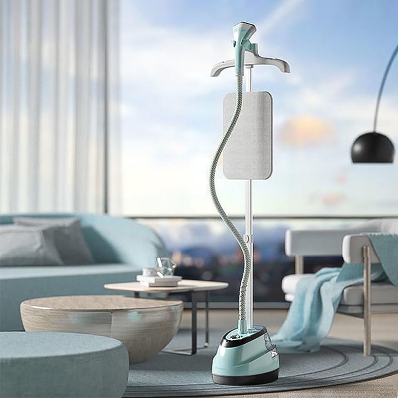 Bàn là hơi nước kiểu đứng công suất lớn 1800W, bàn ủi hơi nước cầm tay đa năng. Bảo hành 2 năm trên toàn quốc, đổi mới trong 7 ngày đầu nếu có lỗi của nhà sản xuất. Ủi Quần Áo Là Quần Áo