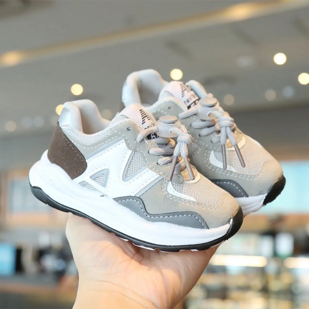 Sepatu Anak Import Keren / Sepatu Anak Laki Laki dan Perempuan / Sepatu Bayi / Sepatu Anak / Sepatu anak perempuan / sepatu anak laki / sepatu kets / sepatu fashion