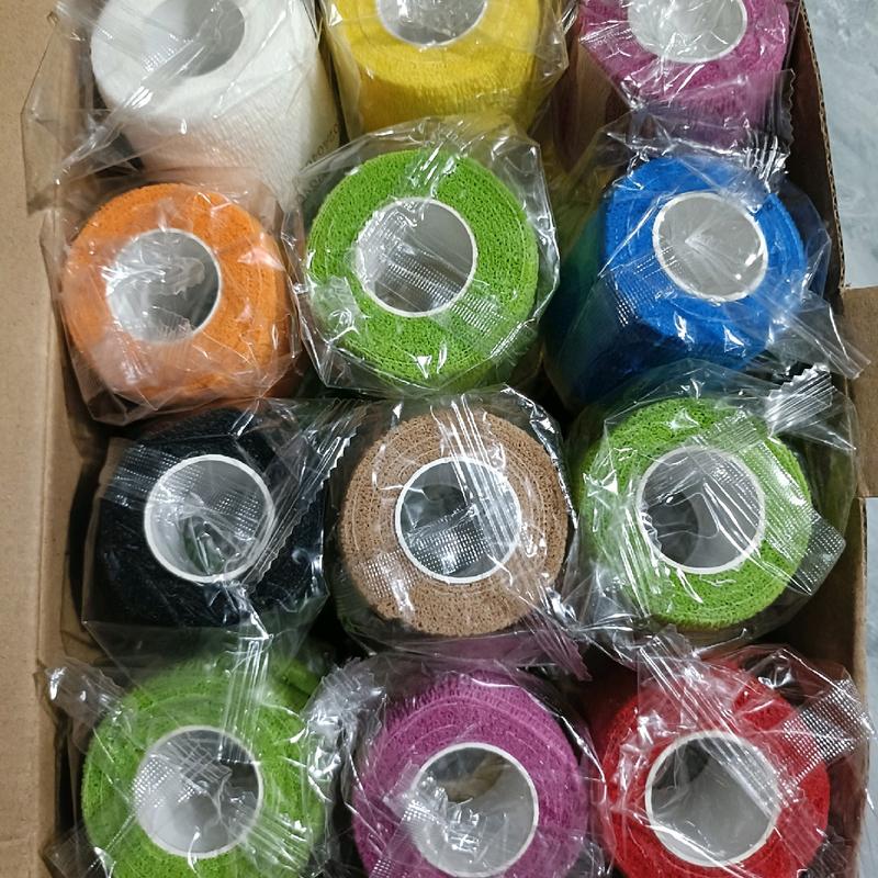 hộp 30 cuộn băng keo thể thao bản 5cm,băng quấn cổ tay cổ chân