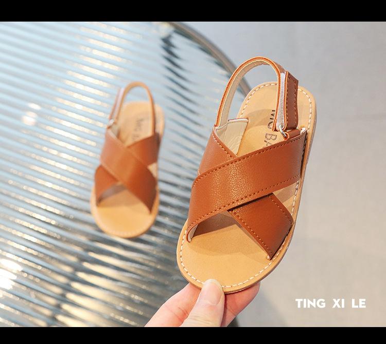 Product Introduction of Children's Sandals 2024 Summer New Fashion Versatile Baby Simple Soft Sole Boys and Girls Open Toe Cross Beach Shoes 14