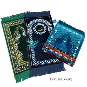 Sajadah Kecil Turki Beludru Halus Tebal 35x60cm/ Armaan/ Sholat Souvenir Haji Umroh Tahlilan Pernikahan