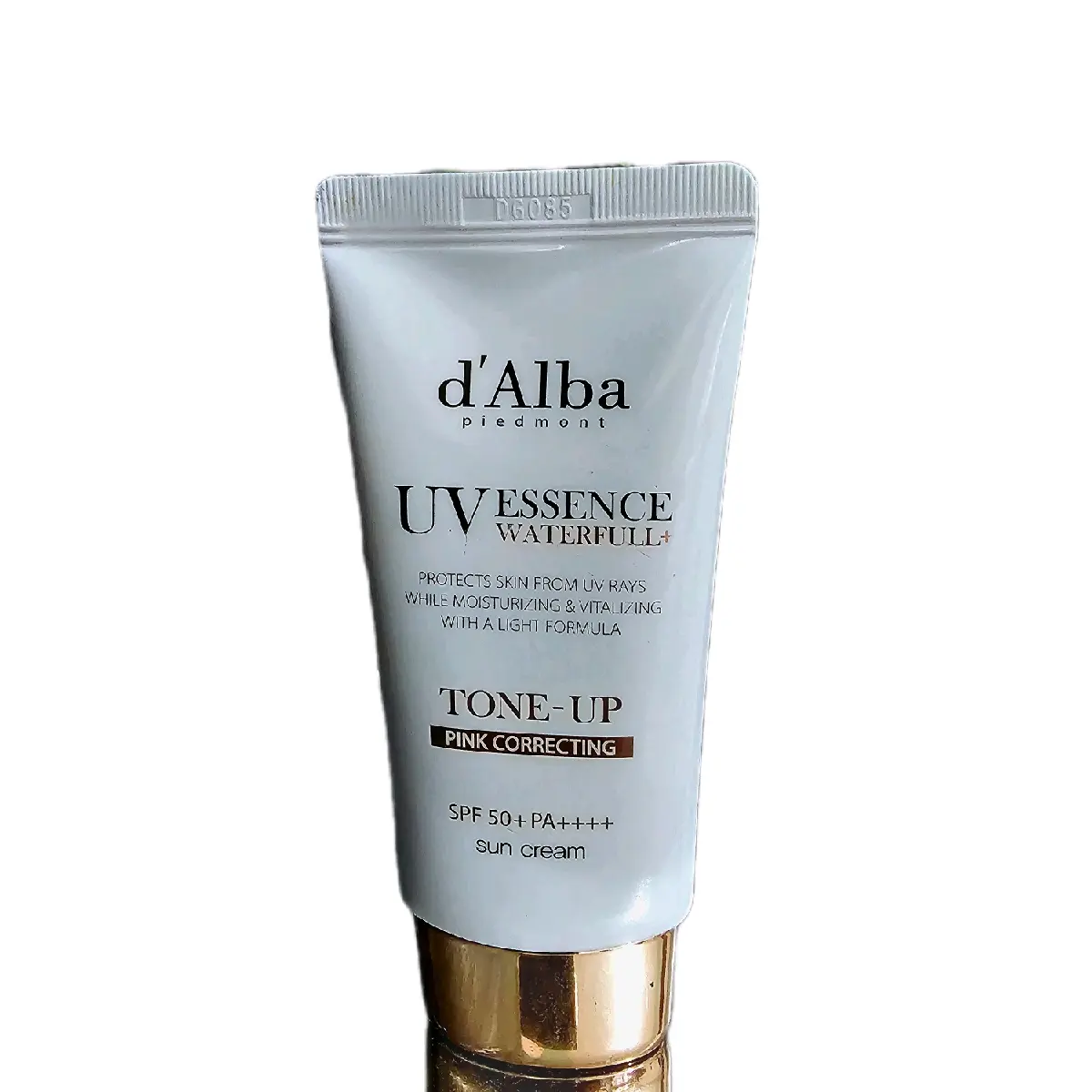 Kem chống nắng SPF 50 kèm Tretinoin