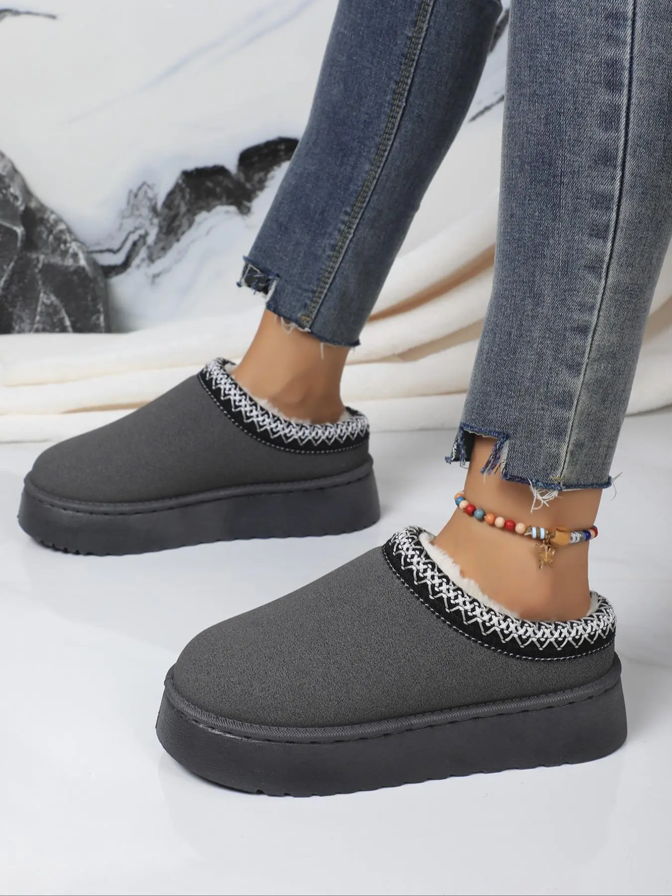 Women's Solid Color Embroidered Trim Plush Lining Slippers, Casual Soft Comfortable Home Slippers, Warm Slippers for Indoor & Outdoor Use for Fall & Winter