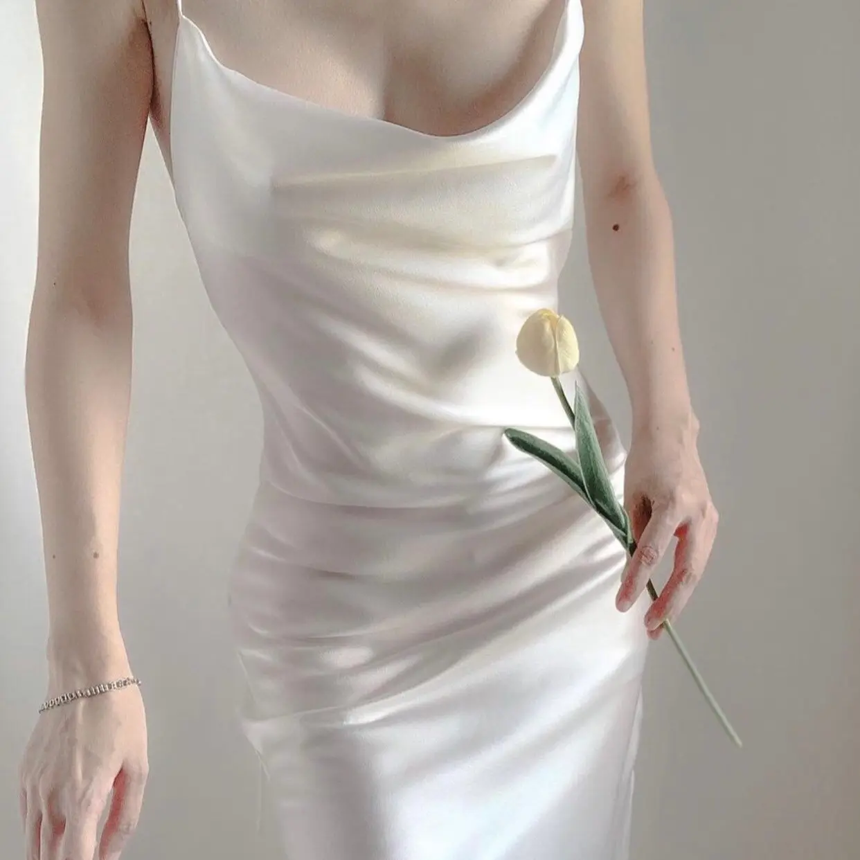 đầm cổ đổ dáng dài 105cm có khoá kéo dây tăng đơ