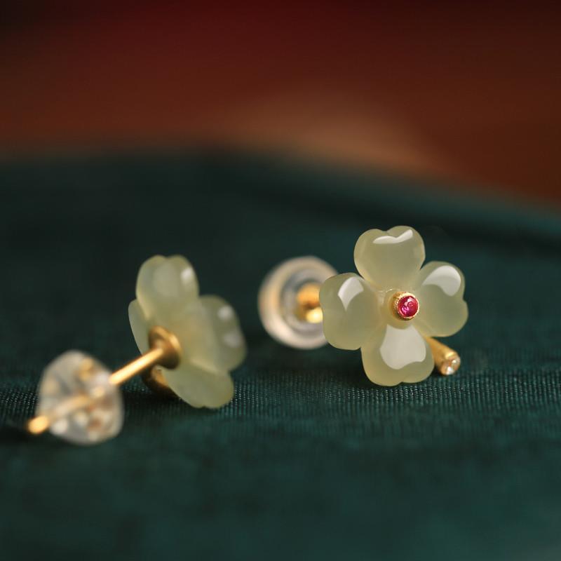 1 Pair Charming Green Jade Leaf Stud Earrings Female Elegant Plant Design Earstud Accessries 1