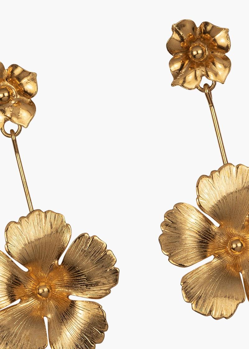 Product Introduction of Women 18K Gold Plated Pendant Earrings Flower Petal Earrings 4