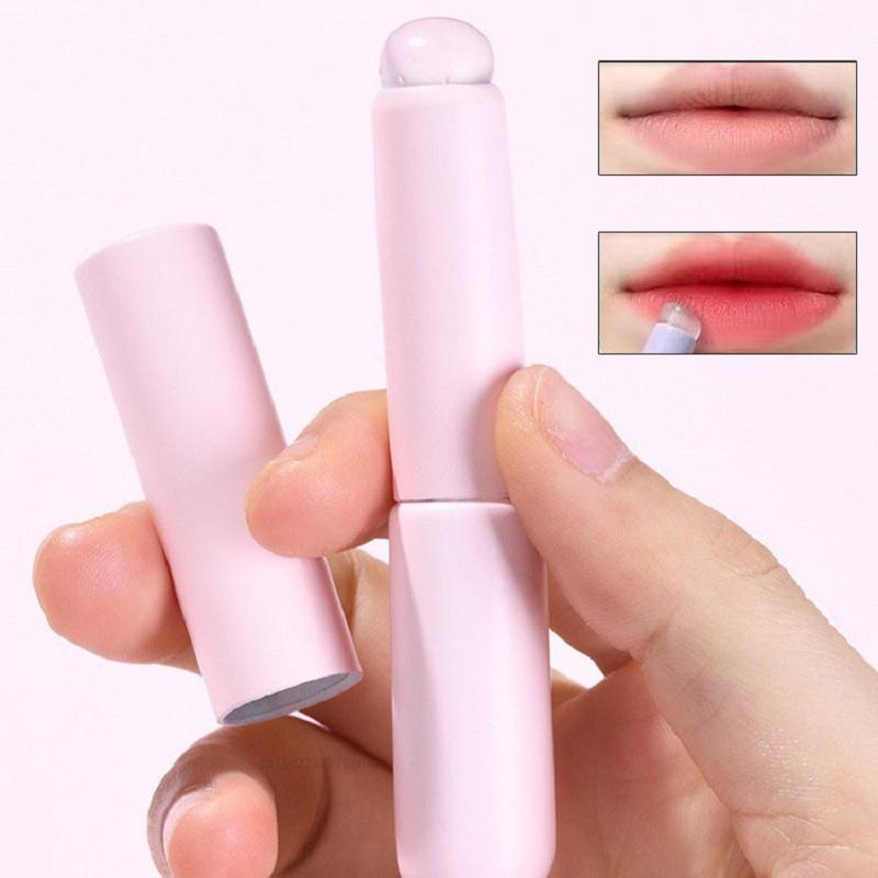 Product Introduction of Upgrade Silicone Lip Brush With Cover Angled Concealer Brushes Lip Balm Lip Gloss Round Head Concealer Brushes Make Up Brushes 8