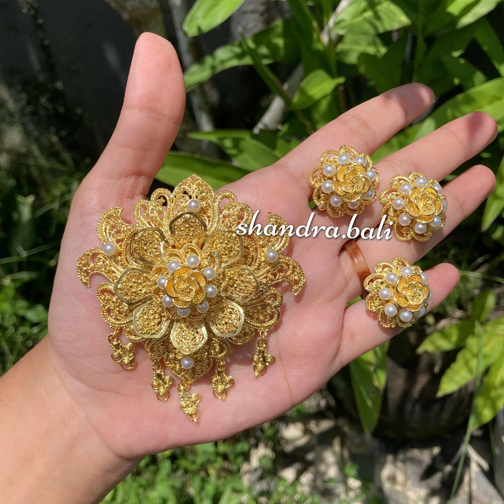 Set Bros Gada Kelopak Kenari Mawar Alpaka CINCIN BROS ANTING Wedding Bali