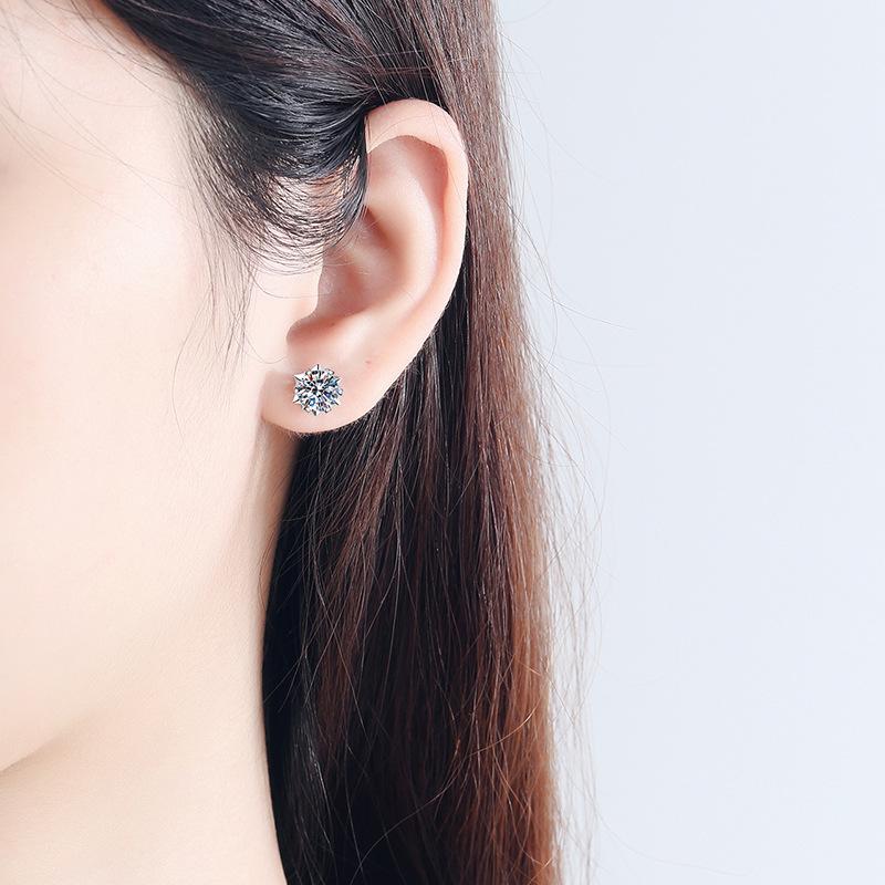 S925 Silver Moissanite Snowflake Ear Stud Female Moissanite 1 Karat Six-Pointed Star Simple and Elegant Earrings 3