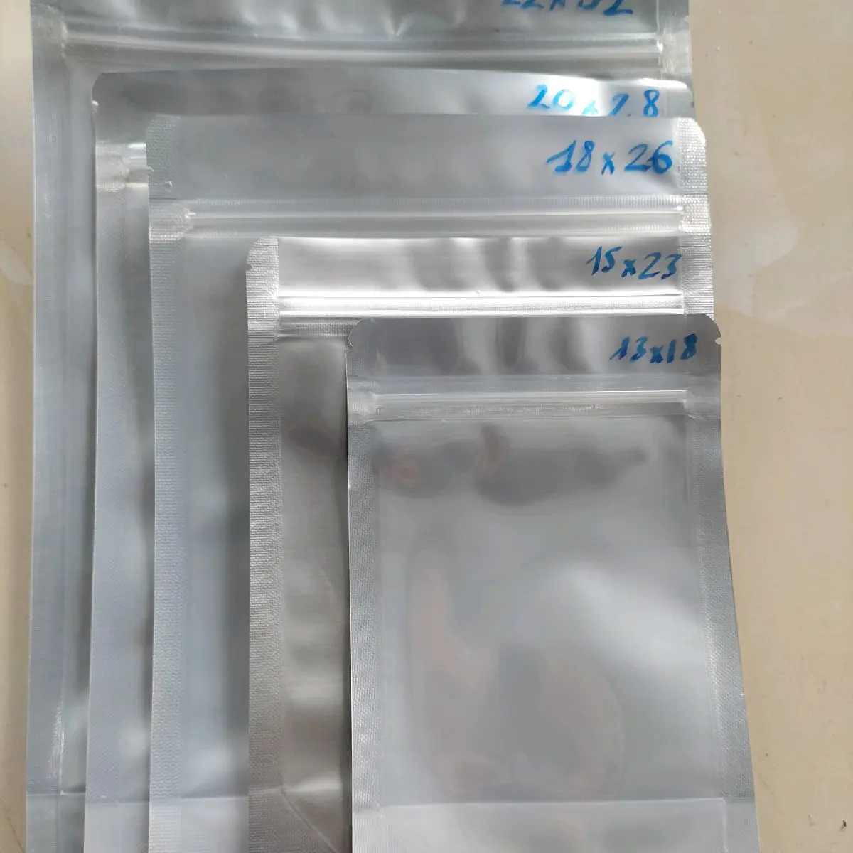 1kg Túi zip bạc 1 mặt trong 13cm, 15cm,18cm,20,22,25