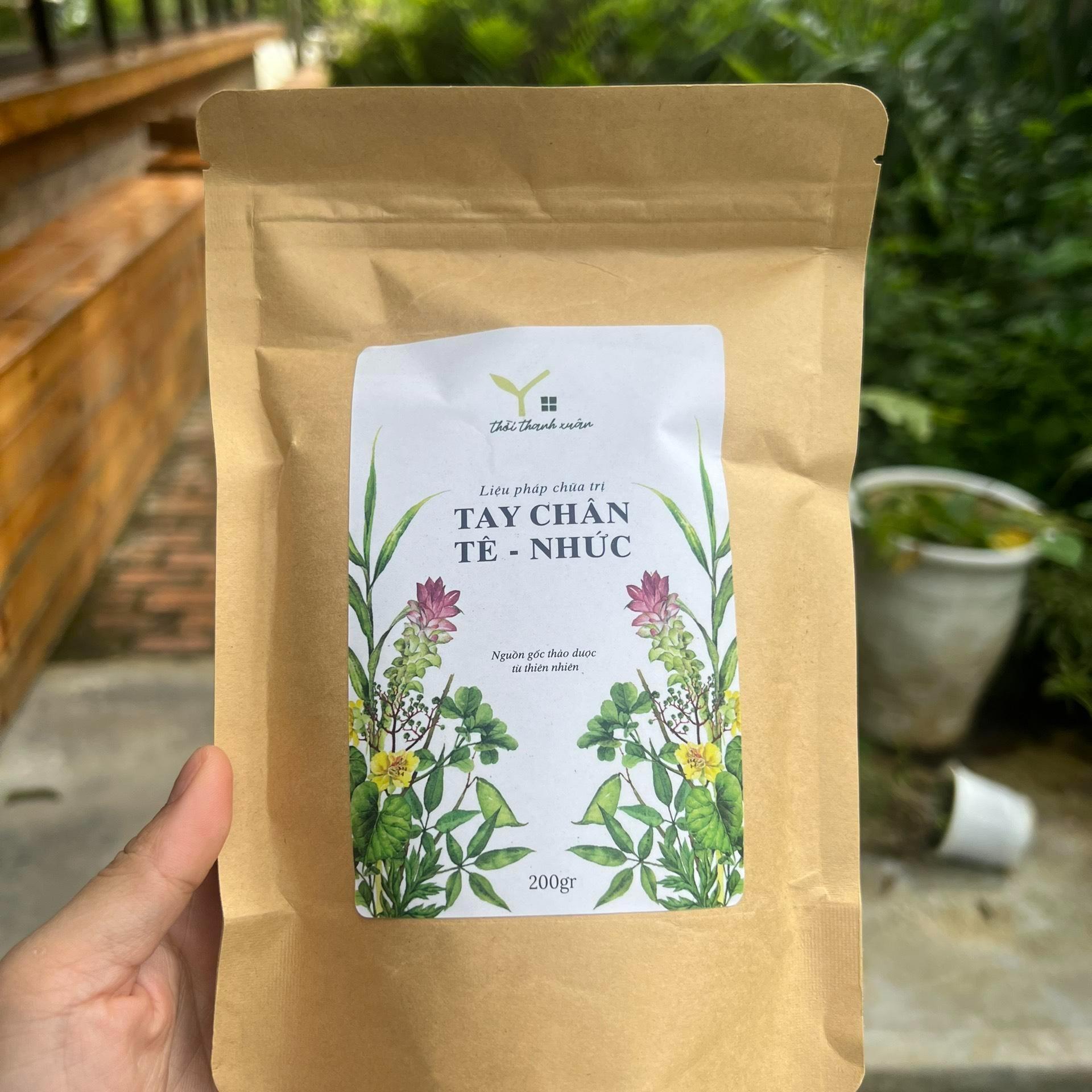 Muối ngâm chân thảo dược Thời Thanh Xuân 200gr