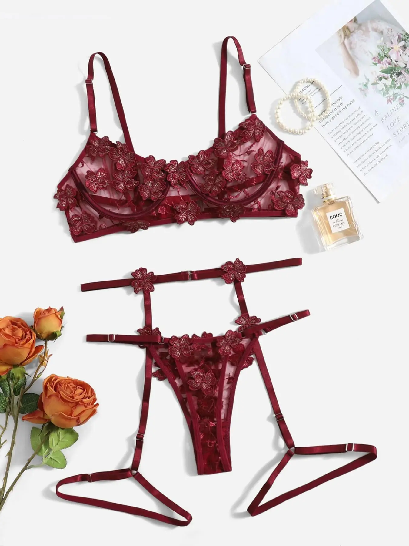 Women's Floral Appliques Contrast Mesh Lingerie Set, Sexy Ring Linked Bra & Thong & Garter Belt & Leg Strap Set, Lingerie Set for Women， Naughty Lingerie