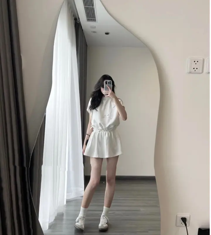 Bộ quần áo tay hến đính nơ nhún eo kèm quần sooc MS33 Nữ Women Kem Top 3