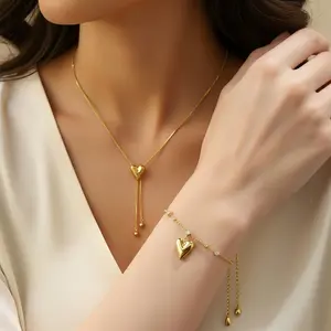 Perhiasan Wanita Kalung Hati Serut Jovie dan Gelang Hati Permata Jovie Bahan Titanium Kirana Glowry