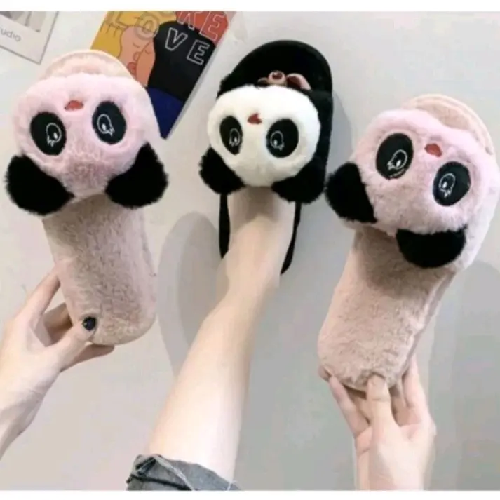 sendal rumah bulu(bonekan panda) Dalam Ruangan 5