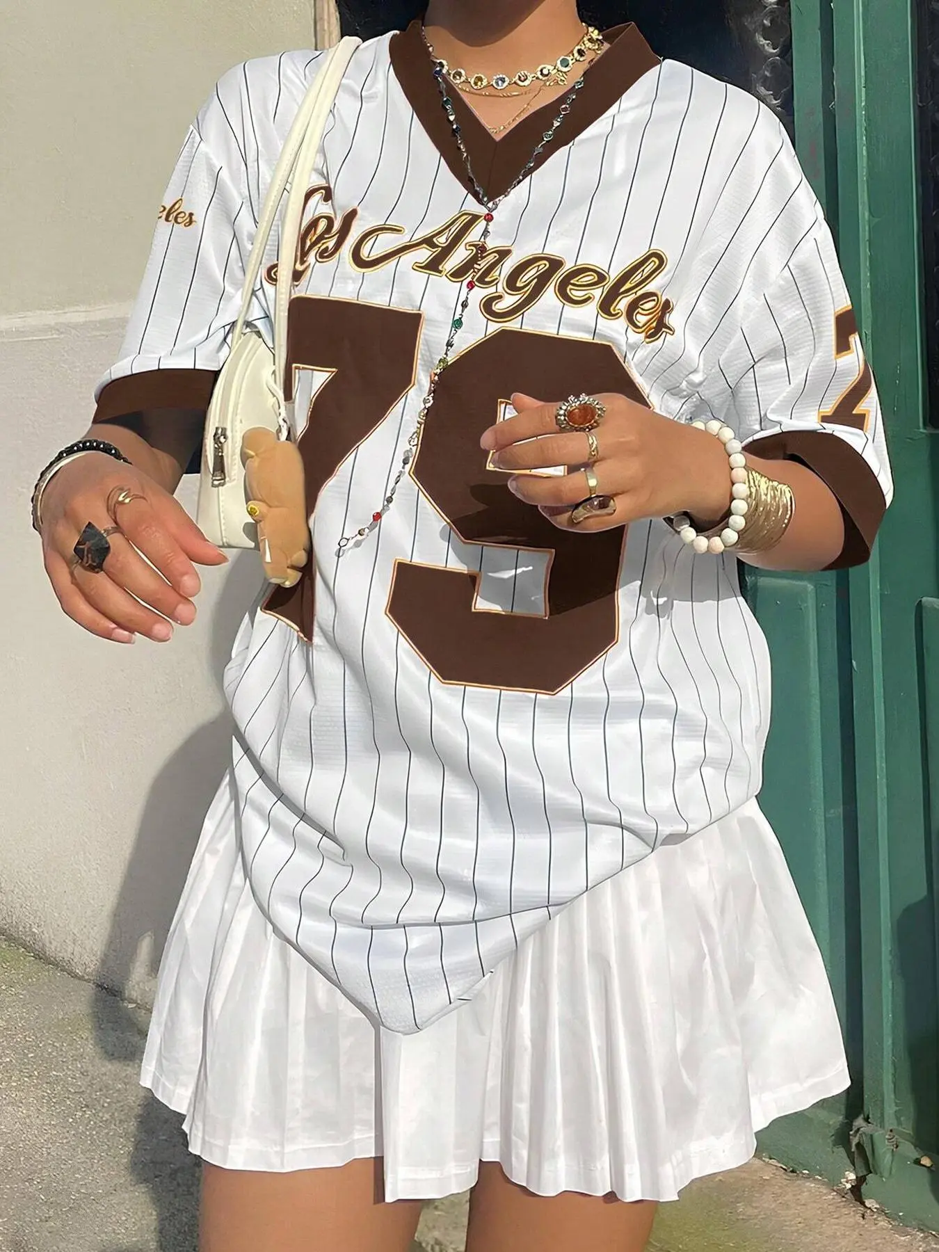 Women's Letter & Figure Print Baseball Jersey, Vintage Casual Short Sleeve V Neck Baseball Top for Daily Wear, Ladies Clothes for All Seasons
