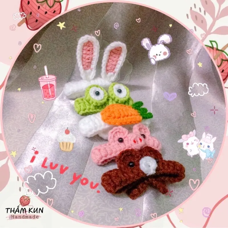 Vòng tay heo, ếch, cà rốt, thỏ, gấu đan len handmade 2