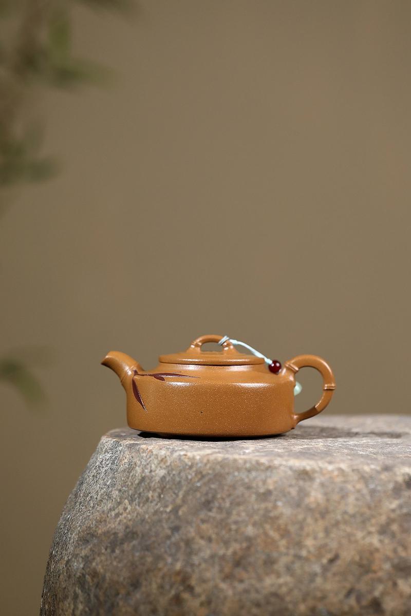 Product Introduction of Authentic Yixing Zisha Teapot - 100% Handmade Chinese Tea Set for English Breakfast/Earl Grey (Premium Gift for CNY/Mid-Autumn) 1
