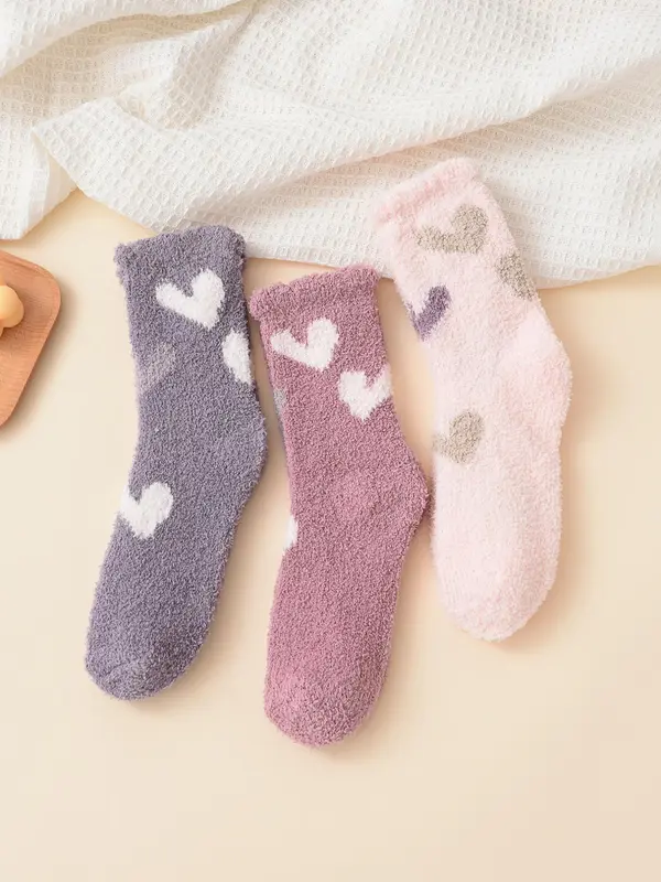 Women's Heart Print Fuzzy Socks, Cute Warm Comfy Crew Socks, Fluffy Mid-calf Socks for Fall & Winter, Cold Weather Gear, Valentine's Day Gift, Comfort Women Floor Socks, Nanny Gift 0