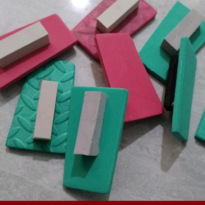 Roskam spon tebal, gosokan acian, karet gosokan acian, Roskam acian bahan karet, Spon penghalus acian Paint 1