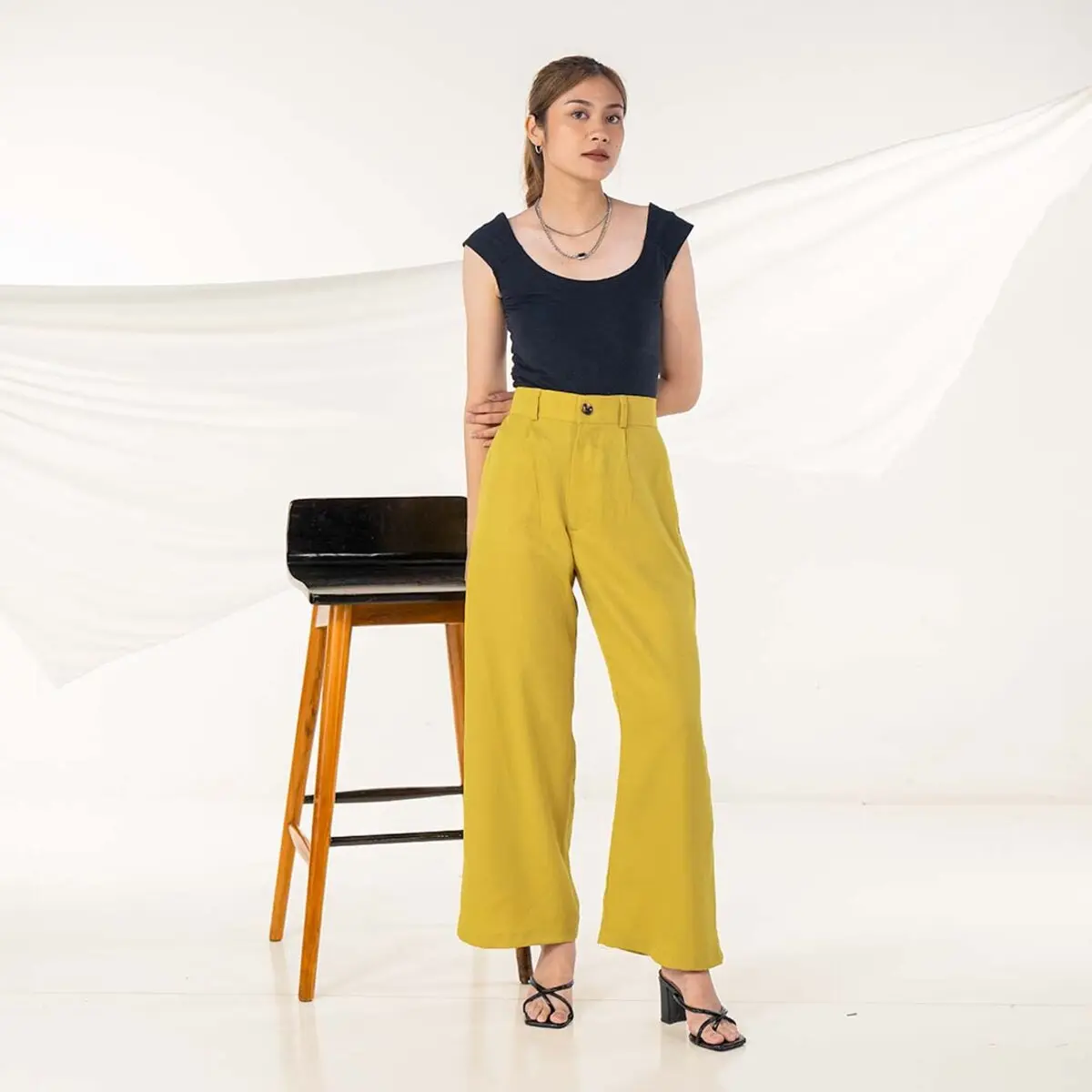 Michael's Collection - Cullote Pants Kelly