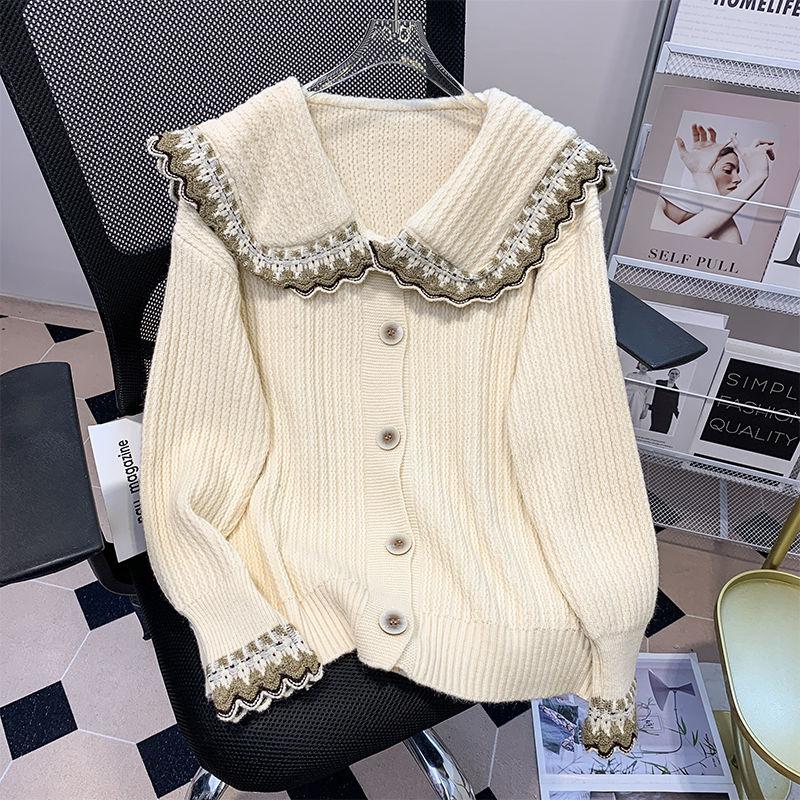 Product Introduction of Áo Len Cổ Peter Pan, Thời Trang Và Phong Cách, Dành Cho Nữ, Hàng Mới Về Thu Đông 2024, Dáng Rộng Vừa Vặn, Áo Khoác Cardigan Dệt Kim Dày, Thích Hợp Cho Bé Gái Béo 2