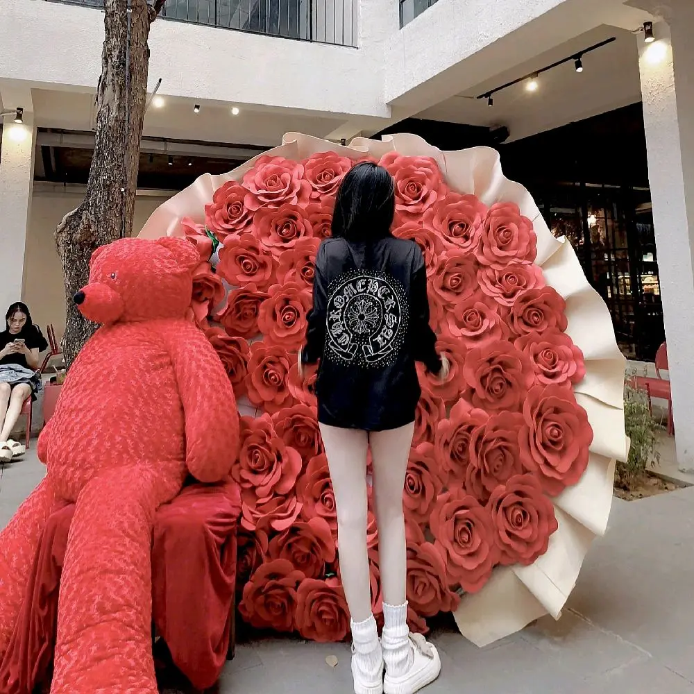 Áo sơ mi lụa đính đá dáng rộng giấu quần top