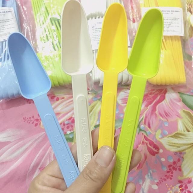 Thìa uống sữa cho bé GB-Baby chất liệu nhựa PP an toàn [Giá bán 1 chiếc] 3